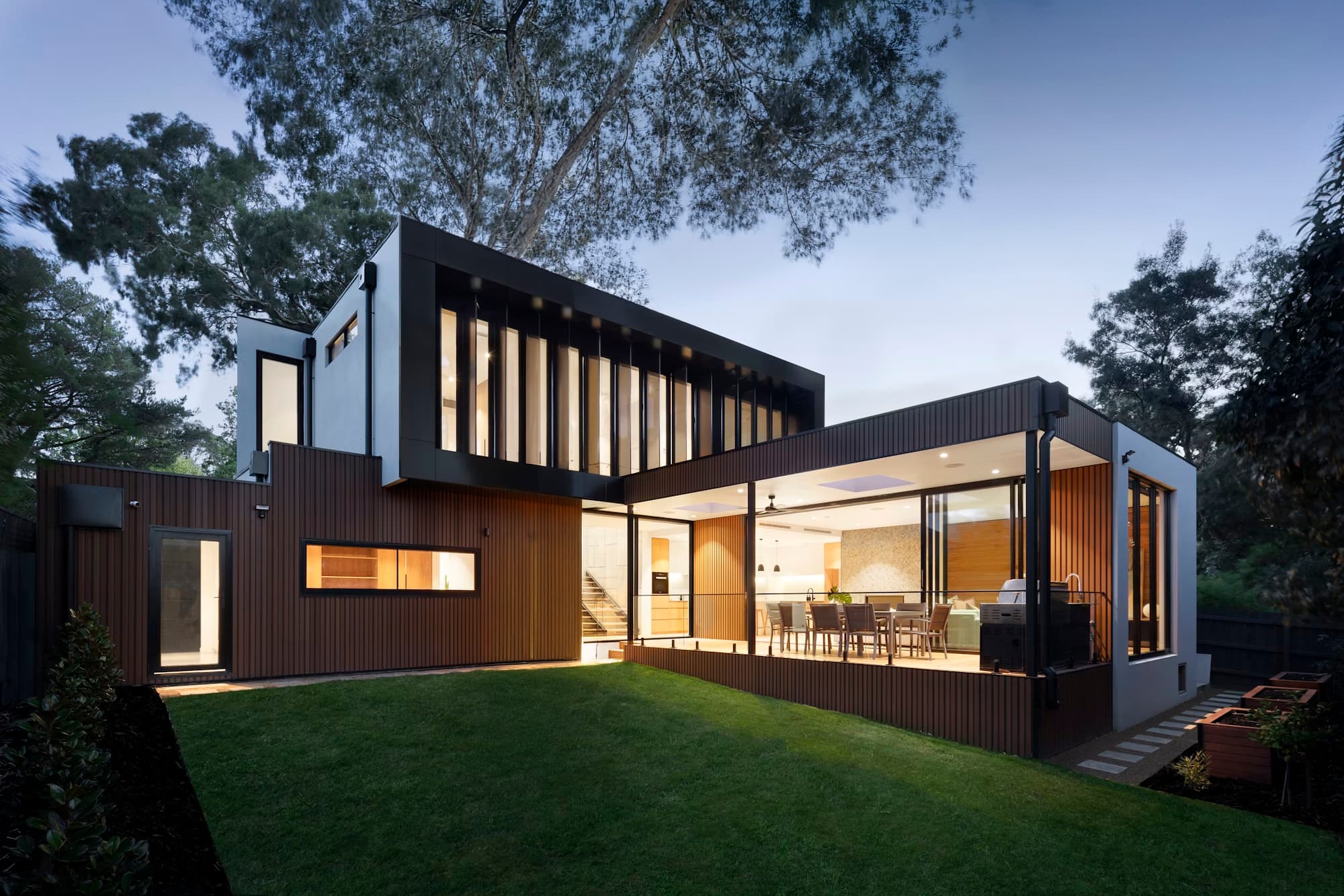 Modern Malaysian residence with tropical landscaping